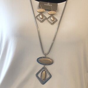 Chico’s NWT Diamond Drop long necklace and matching earrings set